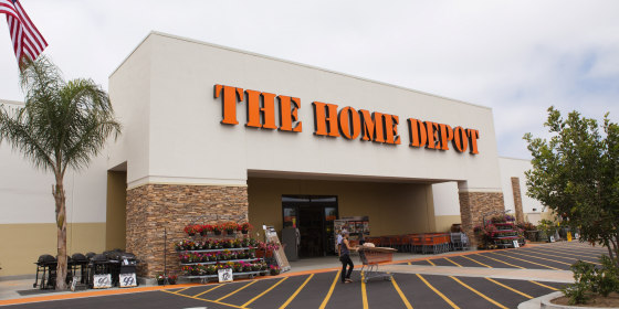 Right now, Home Depot is offering deep discounts on home items like mattresses, lighting, kitchenware, area rugs and more.