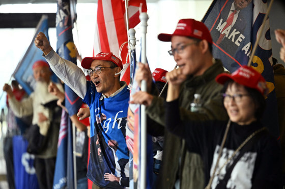 Asian-American supporters of Donald Trump 