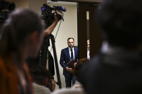 U.S. FORMALLY ALLOWS CRIMINAL TO RULE COUNTRY 🚨