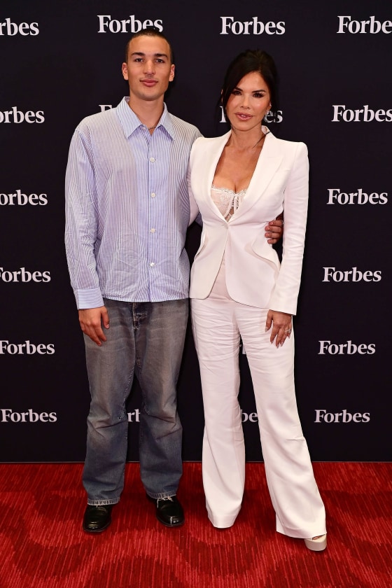 Who Is Jeff Bezos' Future Wife, Lauren Sánchez?