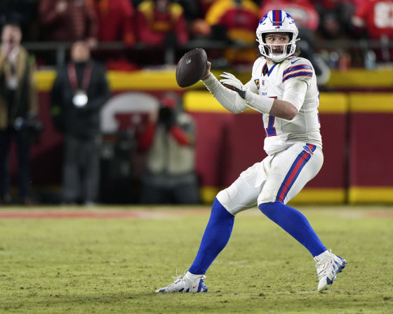 Bills QB Josh Allen gets new deal with reported record $250 million  guaranteed