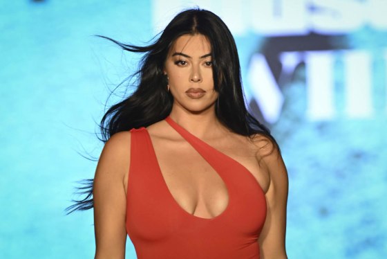 Lauren Chan walks the runway at the Sports Illustrated Swimsuit show on June 1, 2024. 