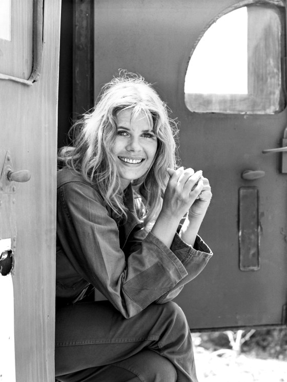 250530-Loretta-Swit-ew-311p-6c483a.jpg