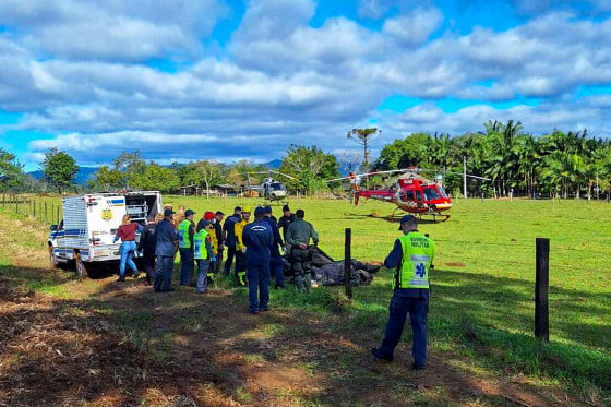 8 killed, 13 injured as hot-air balloon catches fire and falls in Brazil