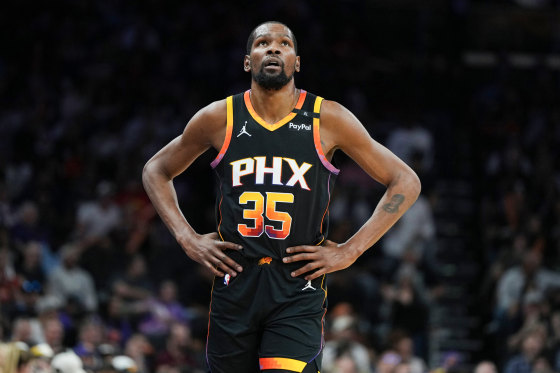 Kevin Durant stands on the basketball court