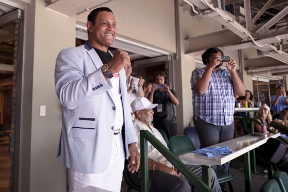 Sammy Sosa, Cubs Legend, Returns to Wrigley Field After 20-Plus-Year Hiatus