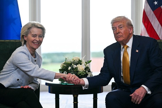 TOPSHOT-BRITAIN-SCOTLAND-US-EU-TRUMP