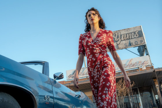 Honey Don't!' co-writer Tricia Cooke on her new lesbian noir film starring  Aubrey Plaza, Margaret Qualley