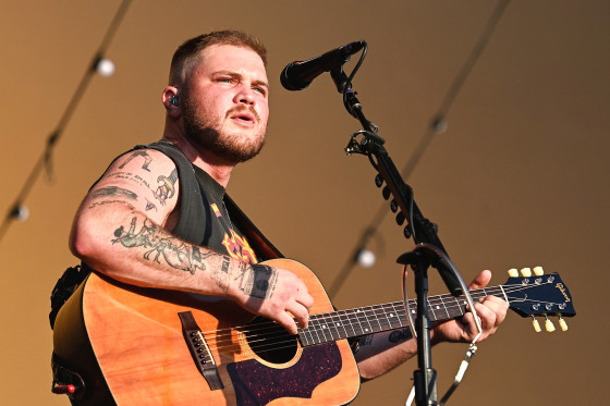 Zach Bryan, country star and Eagles fan, vows to 'never play in Kansas  City' in spat with Chiefs fans