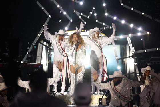 beyonce bowl performance