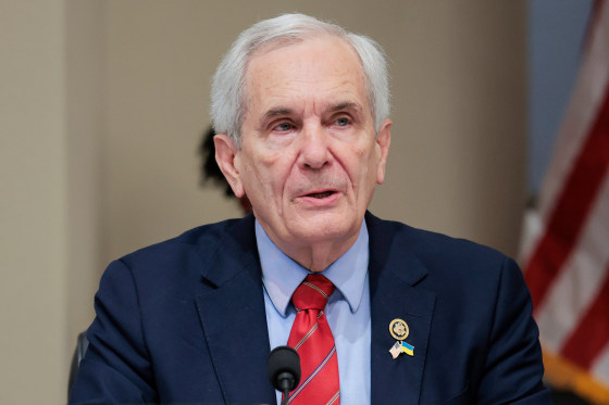 Lloyd Doggett speaks