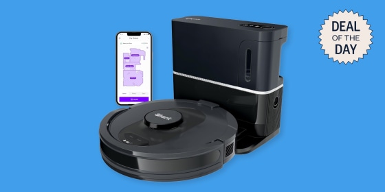 The Shark AI Ultra Robot vacuum cleans in a matrix grid formation, allowing it to clean more thoroughly.