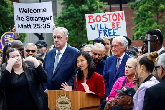 Boston Mayor Wu responds to U.S. Attorney General Bondi in Boston