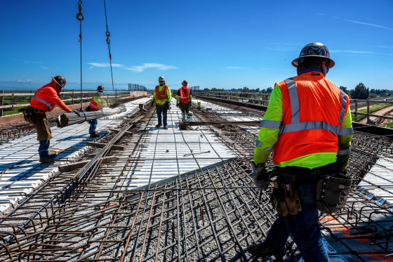 Trump Targets $128 Billion California High-Speed Rail Project