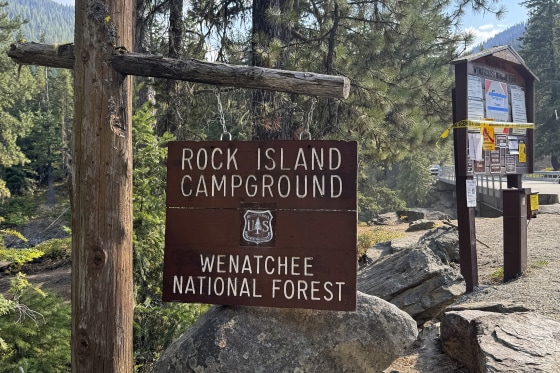 The entrance to Rock Island Campground.