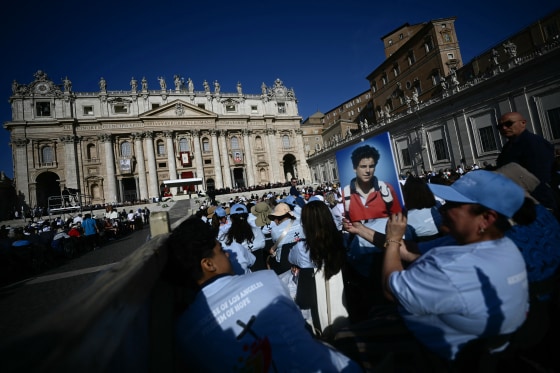 Image: VATICAN-RELIGION-POPE-CANONISATION