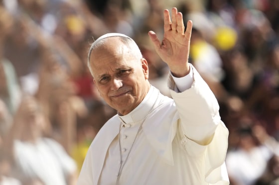 Pope Leo waving