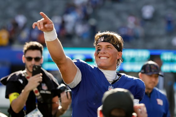 New York Giants quarterback Jaxson Dart reacts after defeating the Los Angeles Chargers on Sunday.