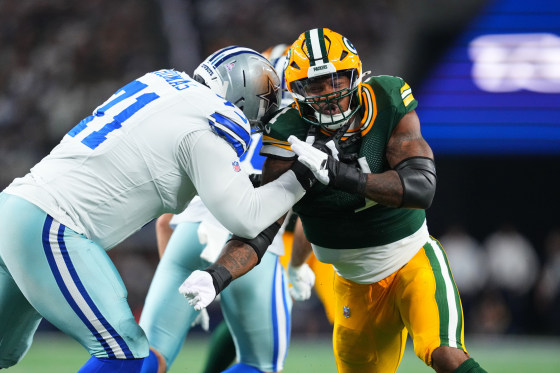 Packers vs. Cowboys live updates: Dallas leads Green Bay 40-37 in overtime on 'Sunday Night Football'