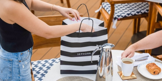  During the Sephora Savings Event, Beauty Insiders can save up to 20% on beauty and wellness across categories. 

