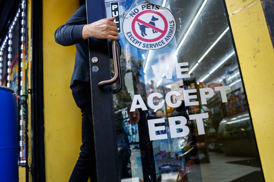 Firestorm Over Food Stamps Erupts With Funds Set to Expire