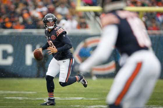 Chicago Bears quarterback Caleb Williams looks to pass against the New York Giants on Nov. 9, 2025 in Chicago.