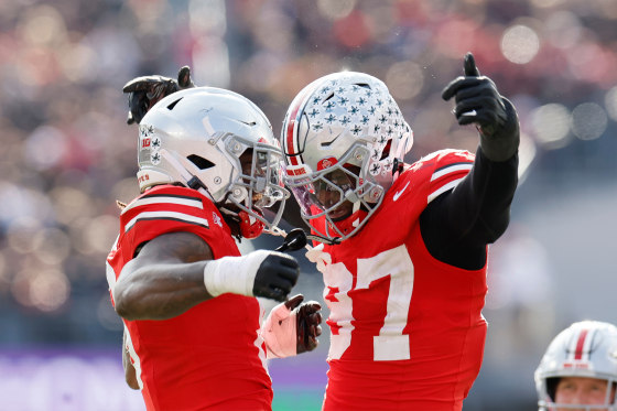Ohio State linebacker Arvell Reese, left, celebrates his sack against Penn State with teammate defensive lineman Kenyatta Jackson during the second half of an NCAA college football game, Saturday, Nov. 1, 2025. 