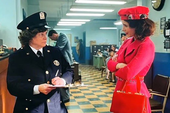 Wenne Alton Davis appearing alongside Rachel Brosnahan in "The Marvelous Mrs. Maisel."