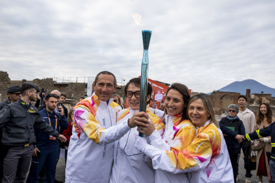 The Olympic flame arrives in Pompeii