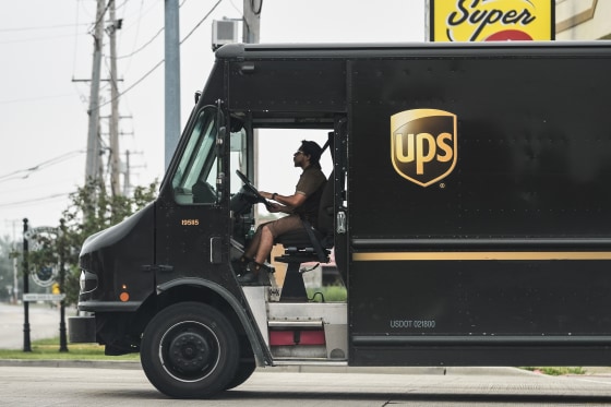 UPS To Cut Up To 30 000 Jobs In Move Away From Amazon Shipments