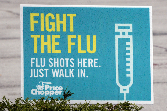 A flu shot sign