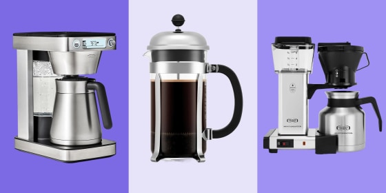 There are four main types of coffee makers: automatic, single-serve, programmable and manual.
