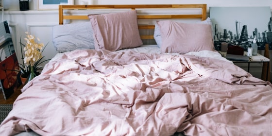 Materials like cotton, flannel and bamboo are all great, but for different seasons. Experts recommend considering this aspect first when shopping for sheets.
