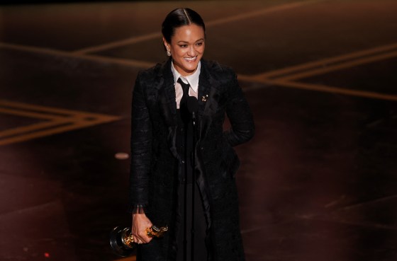 Autumn Durald Arkapaw accepts the award for best cinematography for "Sinners" at the Academy Awards.