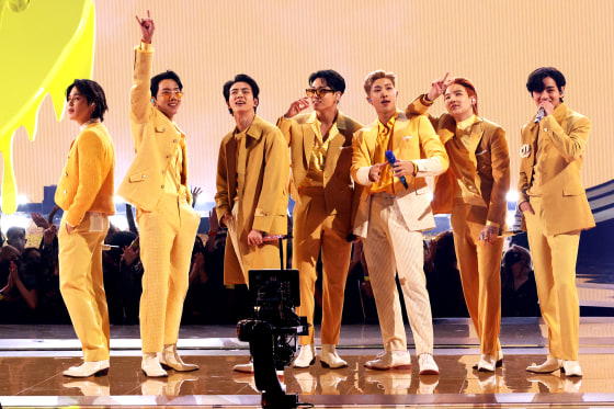 2021 American Music Awards - Fixed Show