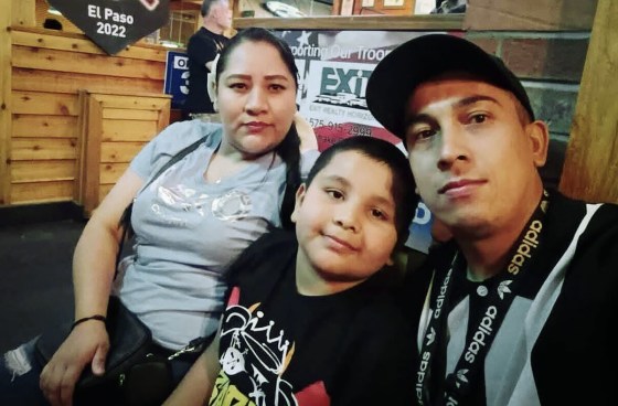 Deiver with his parents.