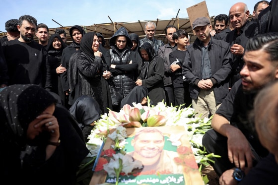 Image: TOPSHOT-IRAN-US-ISRAEL-WAR-FUNERAL