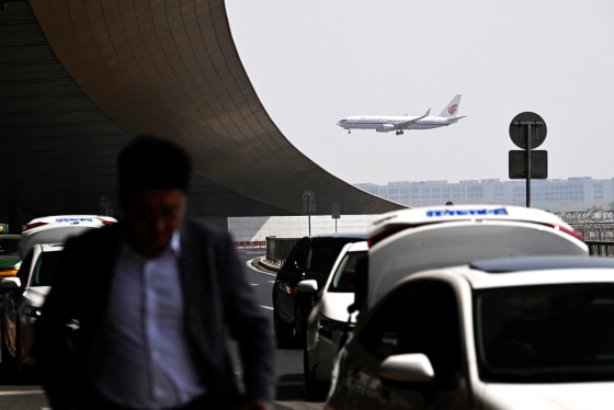 CHINA-ECONOMY-AVIATION