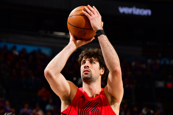 Image: Deni Avdija of the Portland Trail Blazers shoots a free throw during the game