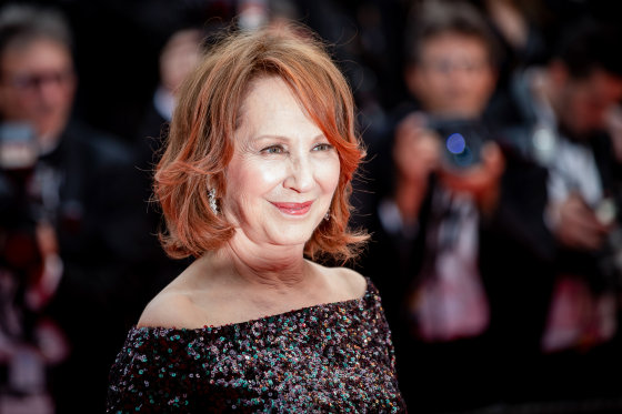 Nathalie Baye smiles on the red carpet