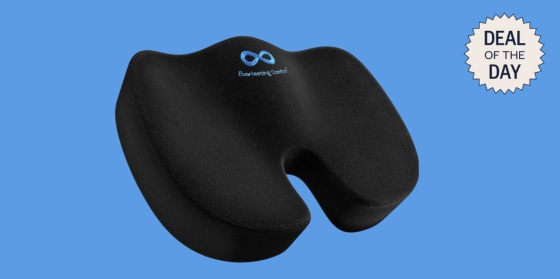 The chair cushion has a removable cover, making it easy to wash. 