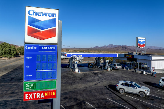 U.S. Gas Prices Surge Past $4.46 as Iran War Halts Strait of Hormuz Traffic — image 3