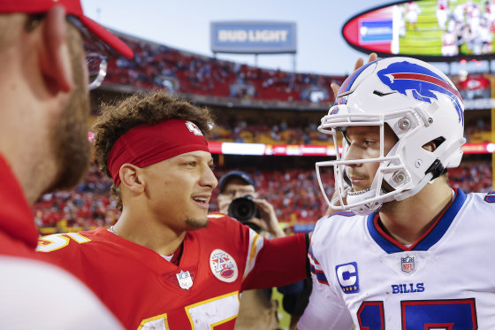 Buffalo Bills v Kansas City Chiefs