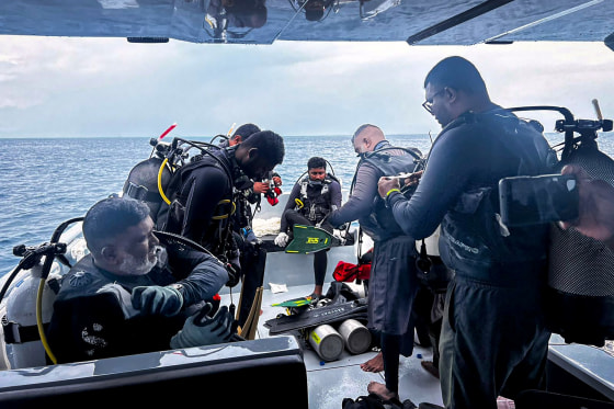 Divers in the Maldived.