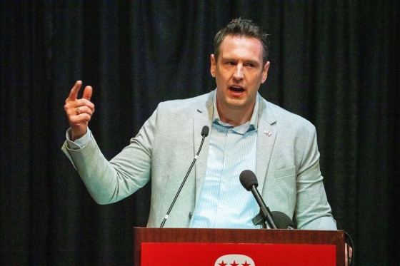 Syndication: The Des Moines Register