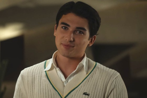 Charlie Evans in "Off Campus".