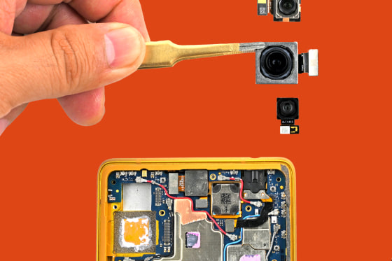 The insides of a Trump Mobile phone are nearly identical to a Taiwanese HTC device.