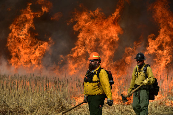 Prescribed burn at Rocky Mountain Arsenal Wildlife Refuge"n"n