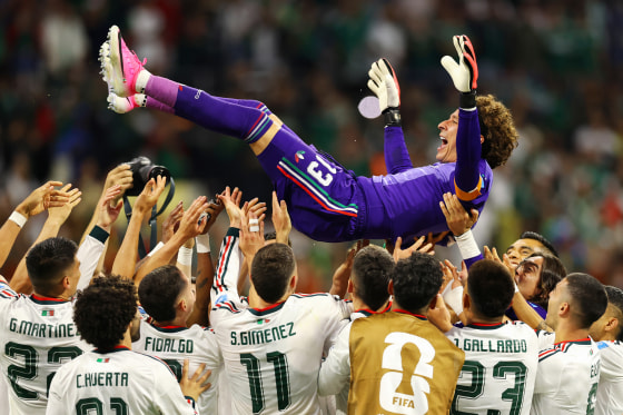 Mexico routs Czechia to win all 3 World Cup group matches for 1st time