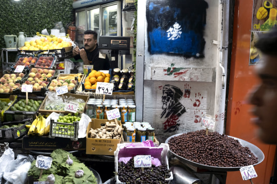 Daily Life In Iran On Eve Of IranU.S. Agreement